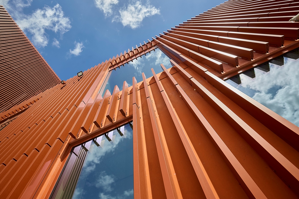 Børne og ungeuniverset i Aalborg får facader fra Fjelsø