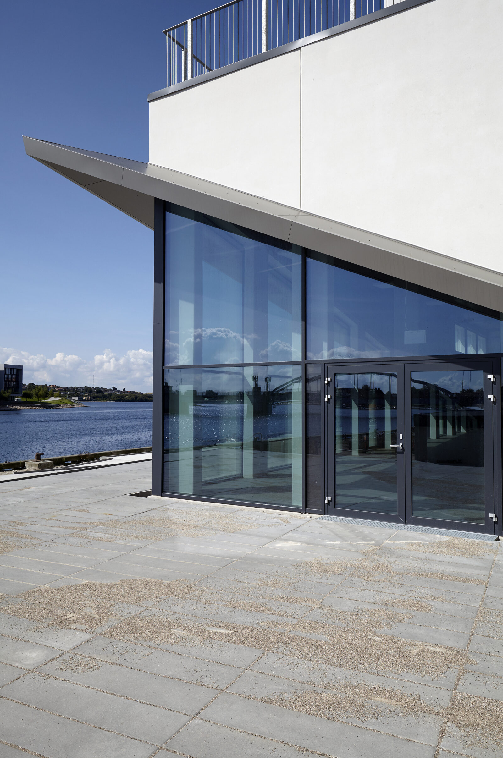 Fjelsø glas-alu facade til Multikulturhus Sønderborg