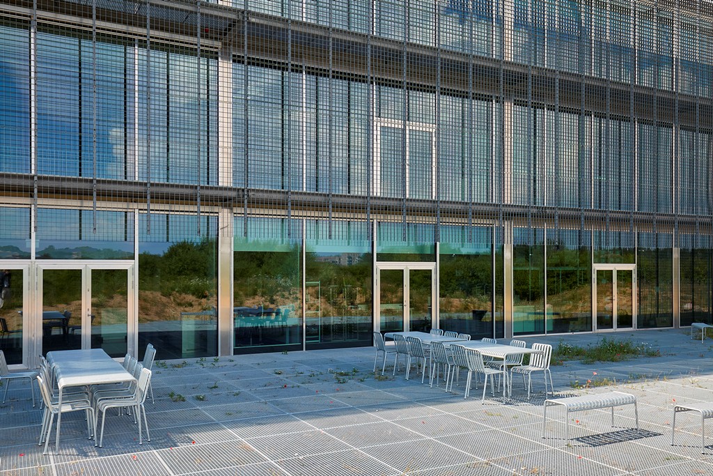 Glas- og alufacader fra Fjelsø til Rains' nye domicil.