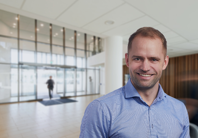 Kontakt Alexander Andreassen ved Fjelsø for større facadeentrepriser i Danmark